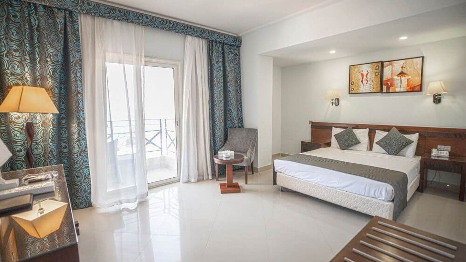 Elysees Hotel 13