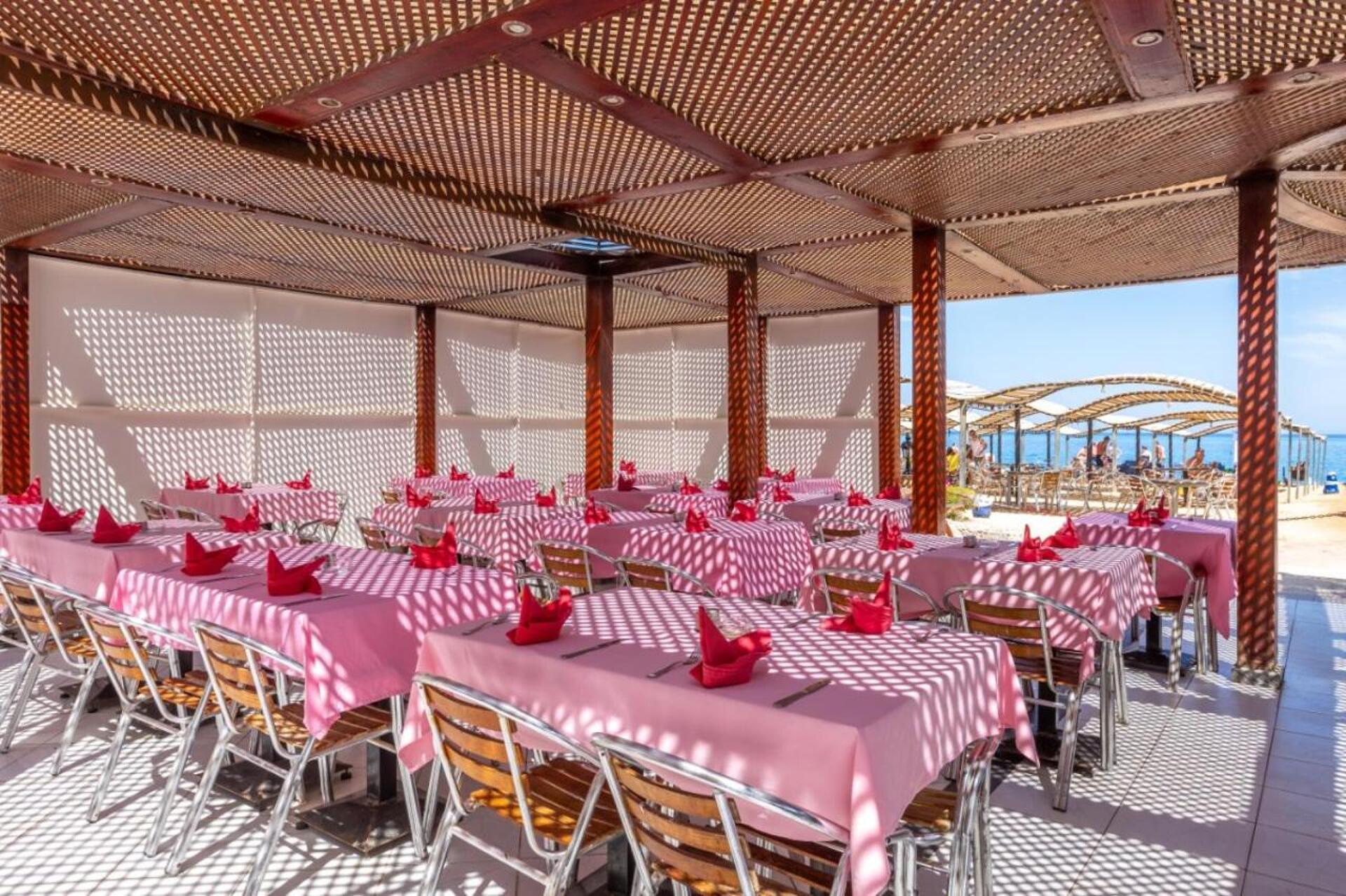 King Tut Aqua Park Beach Resort 46