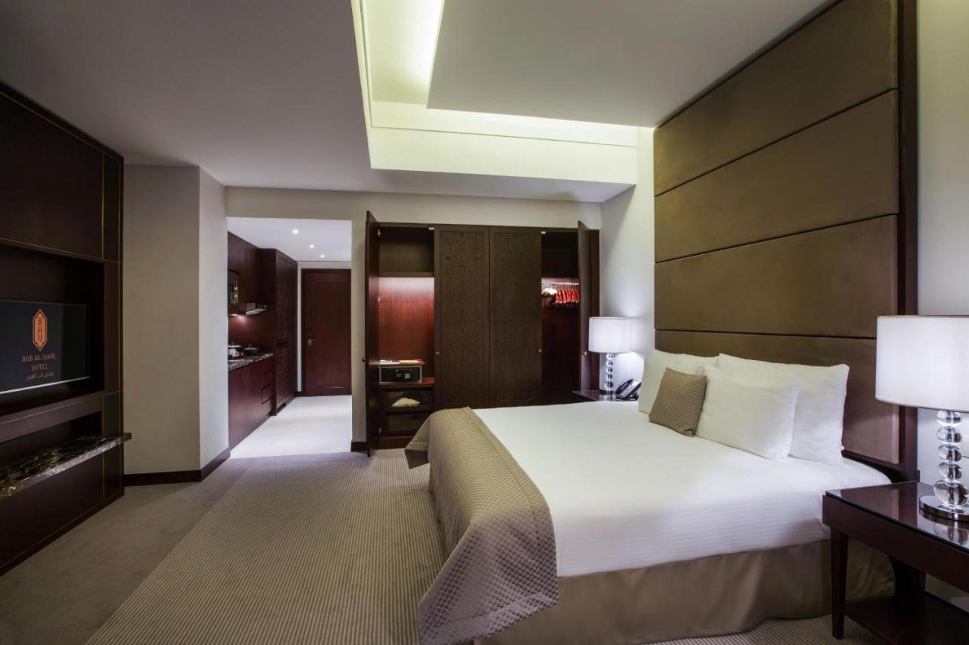 Bab Al Qasr 41