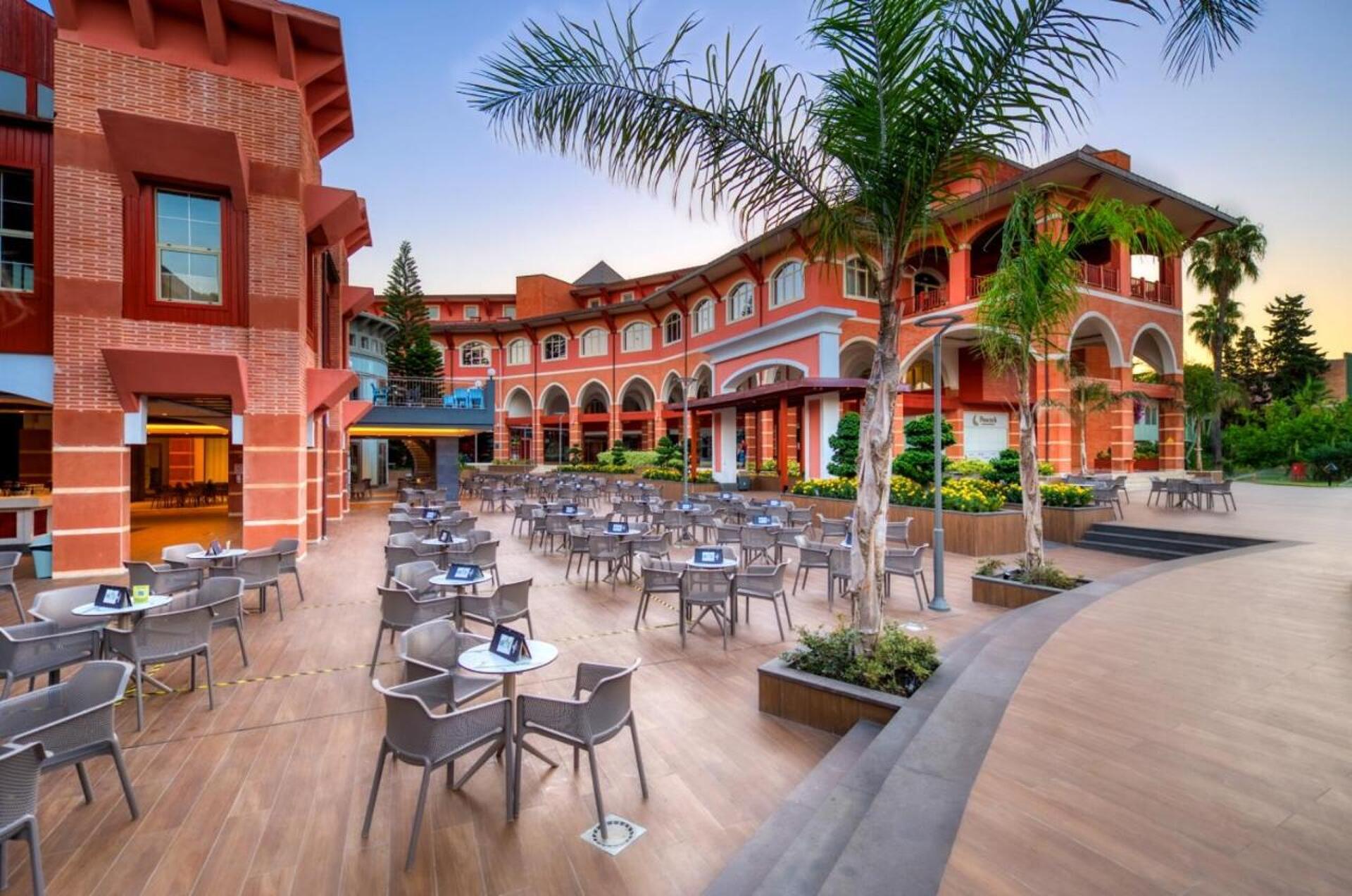 Megasaray Club Belek 1