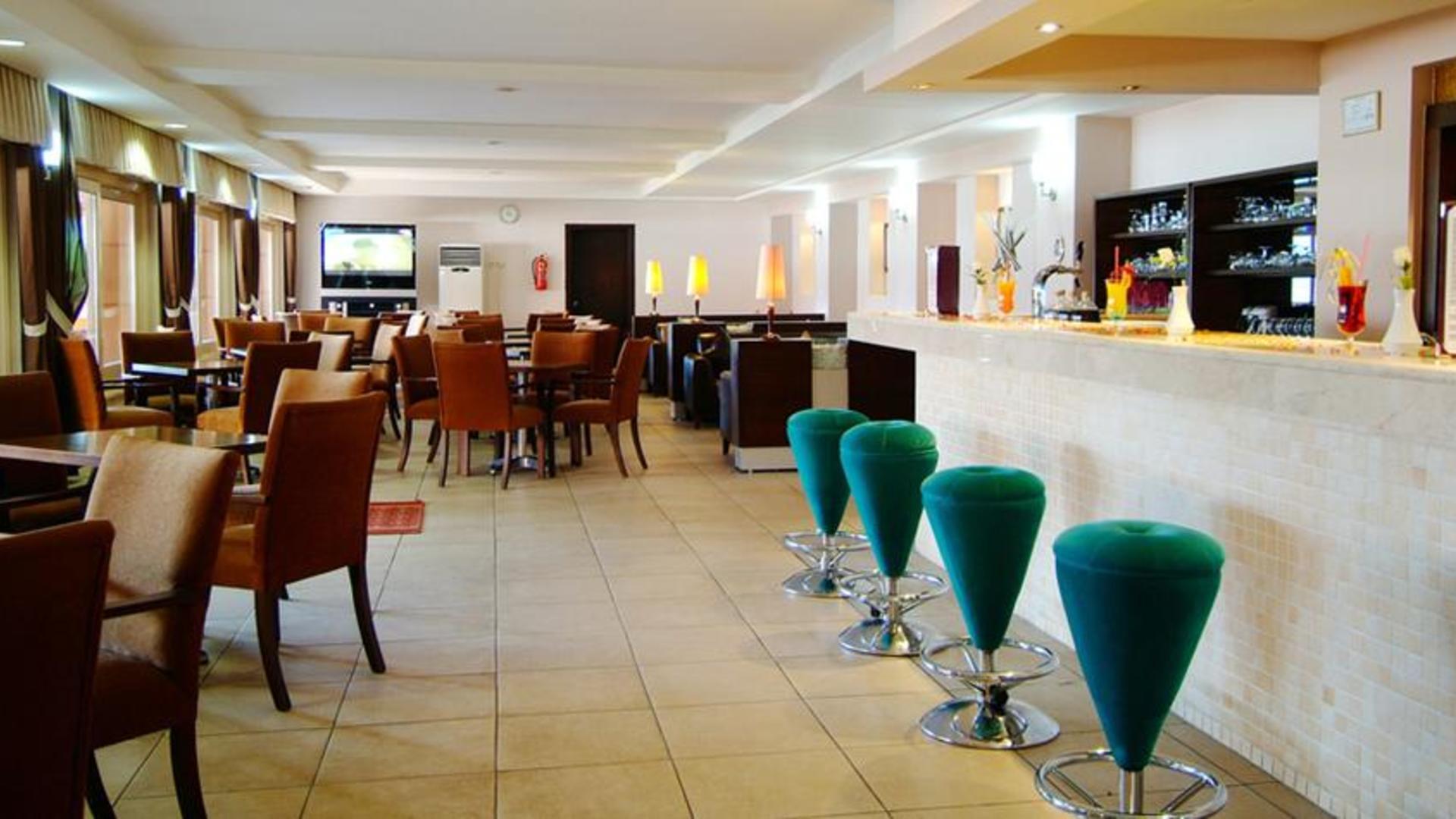 Dg Hotels Rose Resort 18