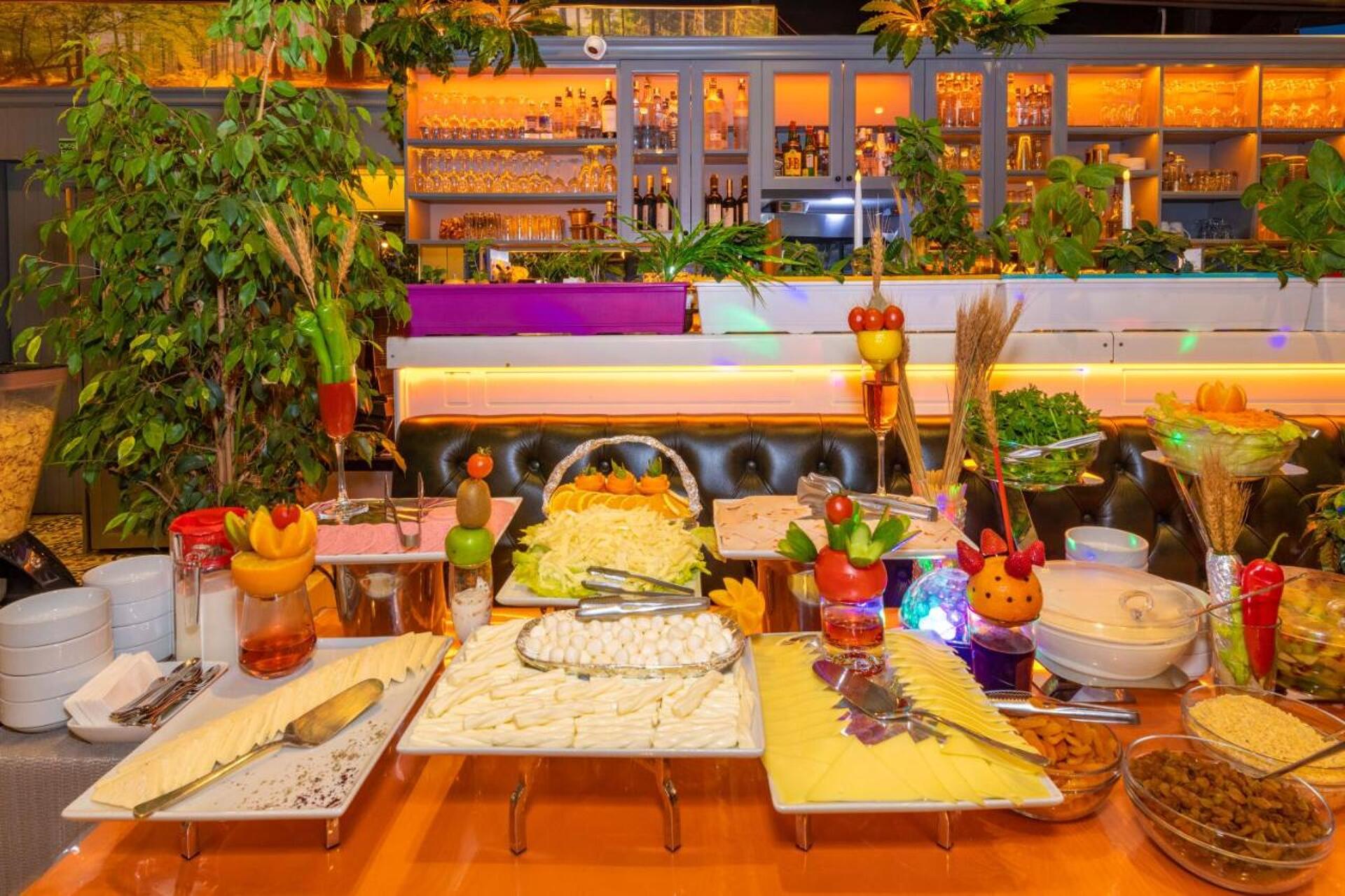 Alpek Hotel 3* 8