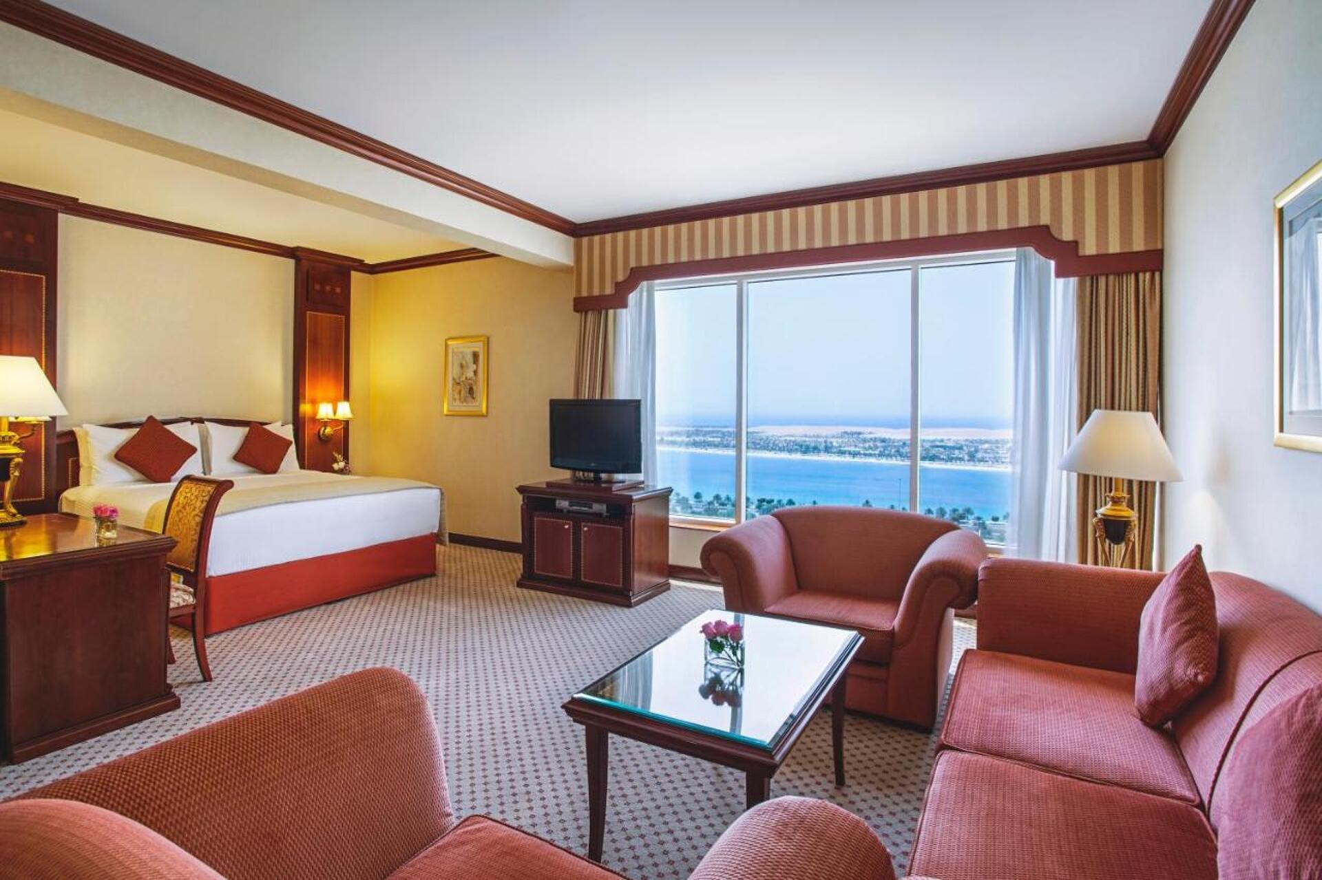 Corniche Hotel Abu Dhabi 43