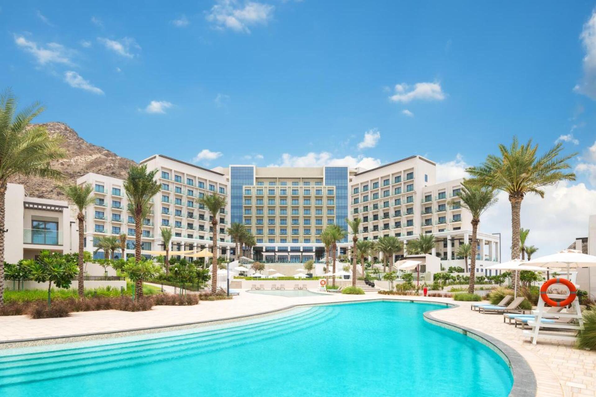 Address Beach Resort Fujairah 9