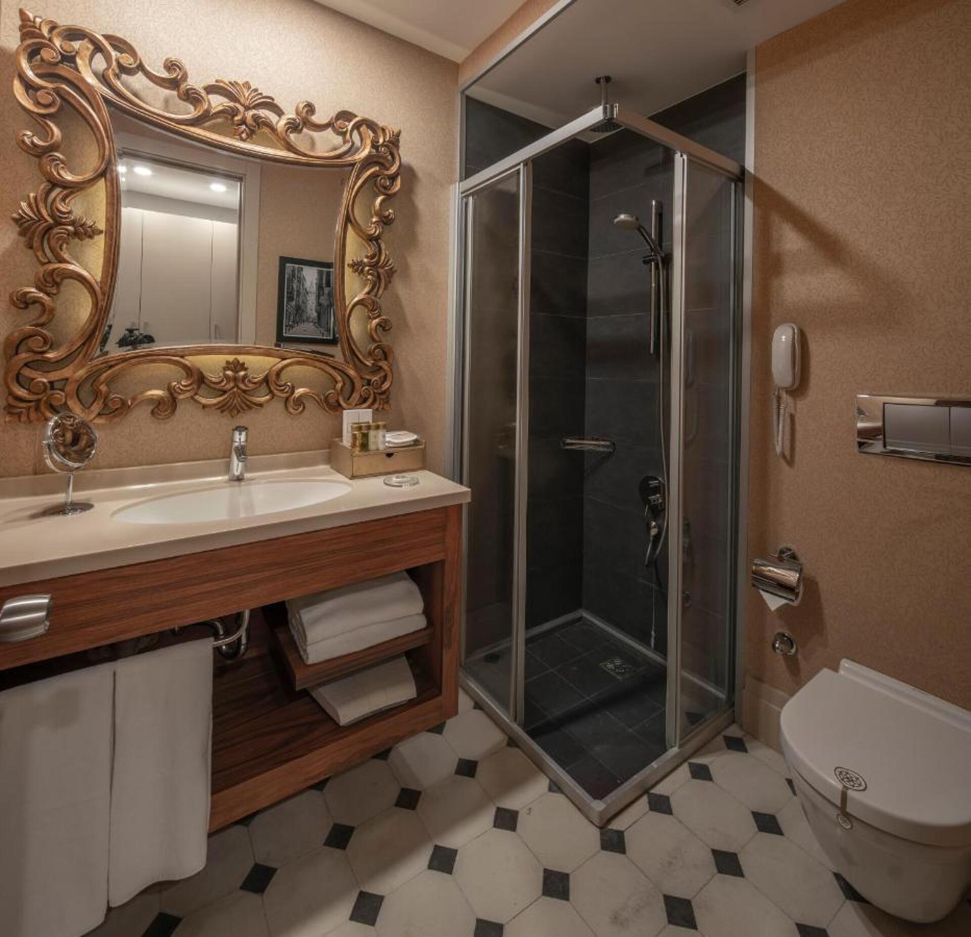 Akka Suites Taksim 44