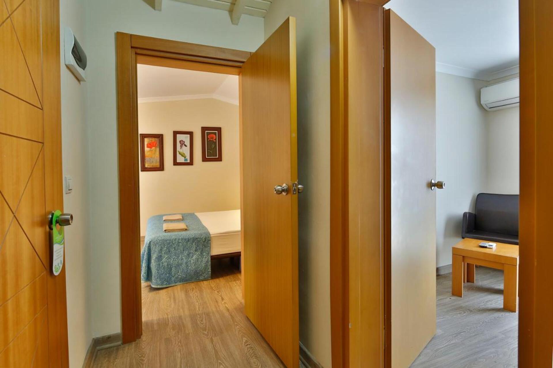 Crystal Flora Beach Resort 5* 23