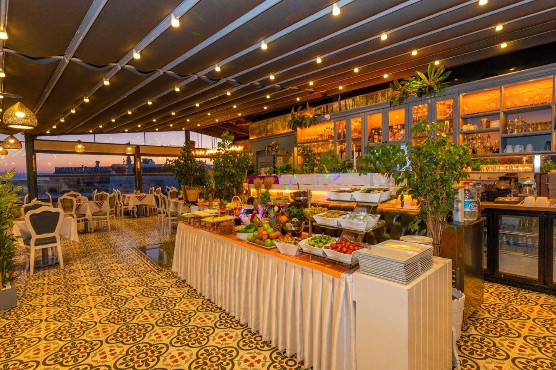 Alpek Hotel 3* 10