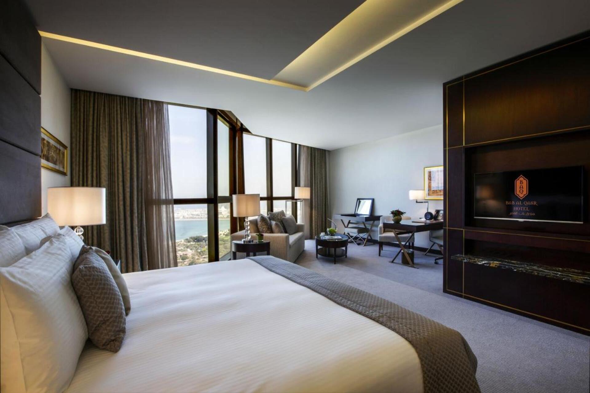 Bab Al Qasr 8