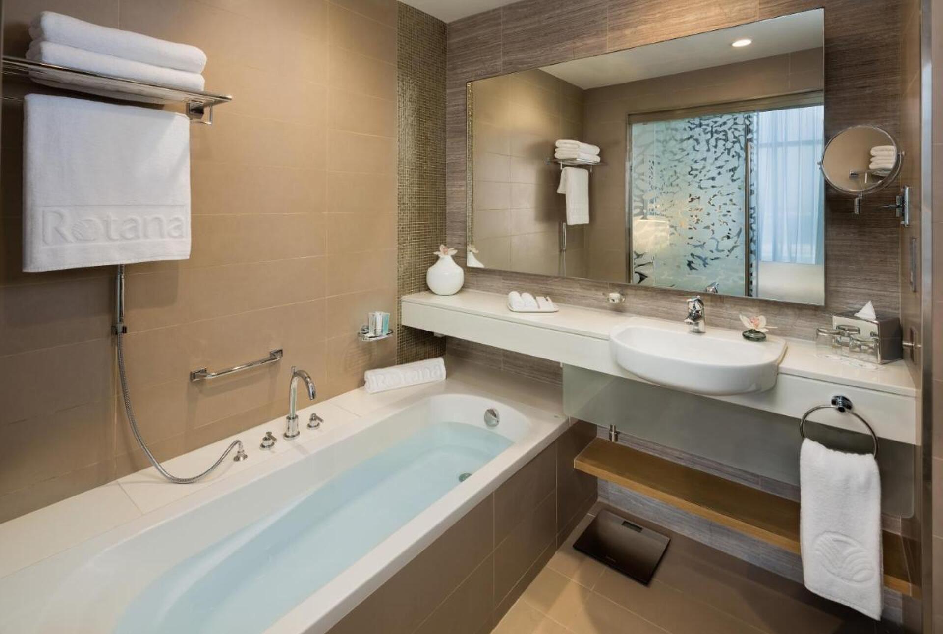 Beach Rotana Residences 34