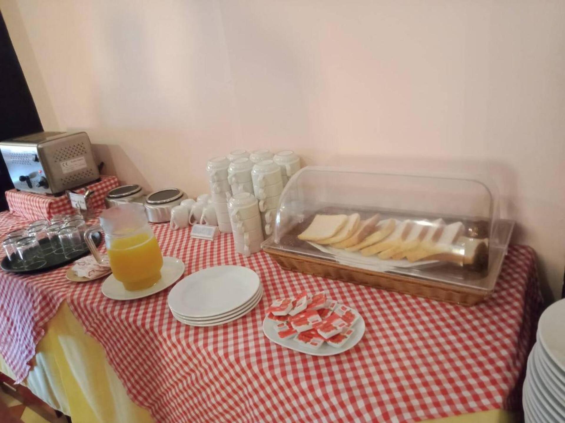 Outdoor Inn & Restaurant Kata 3* 18
