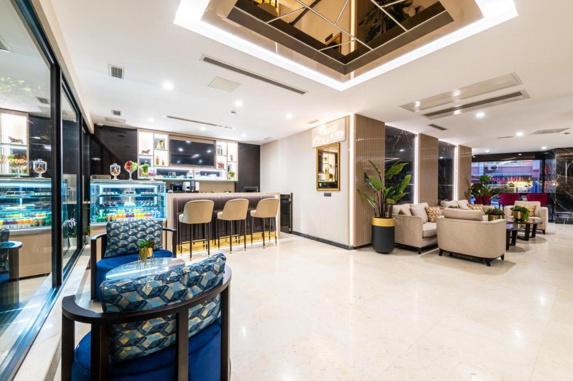 Aprilis Deluxe Hotel 4* 30
