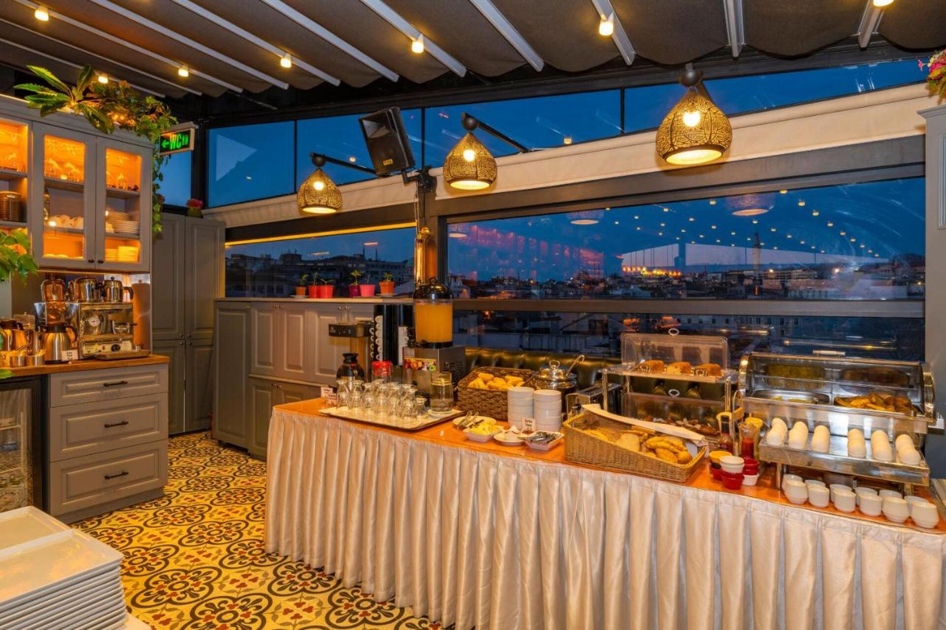 Alpek Hotel 3* 7