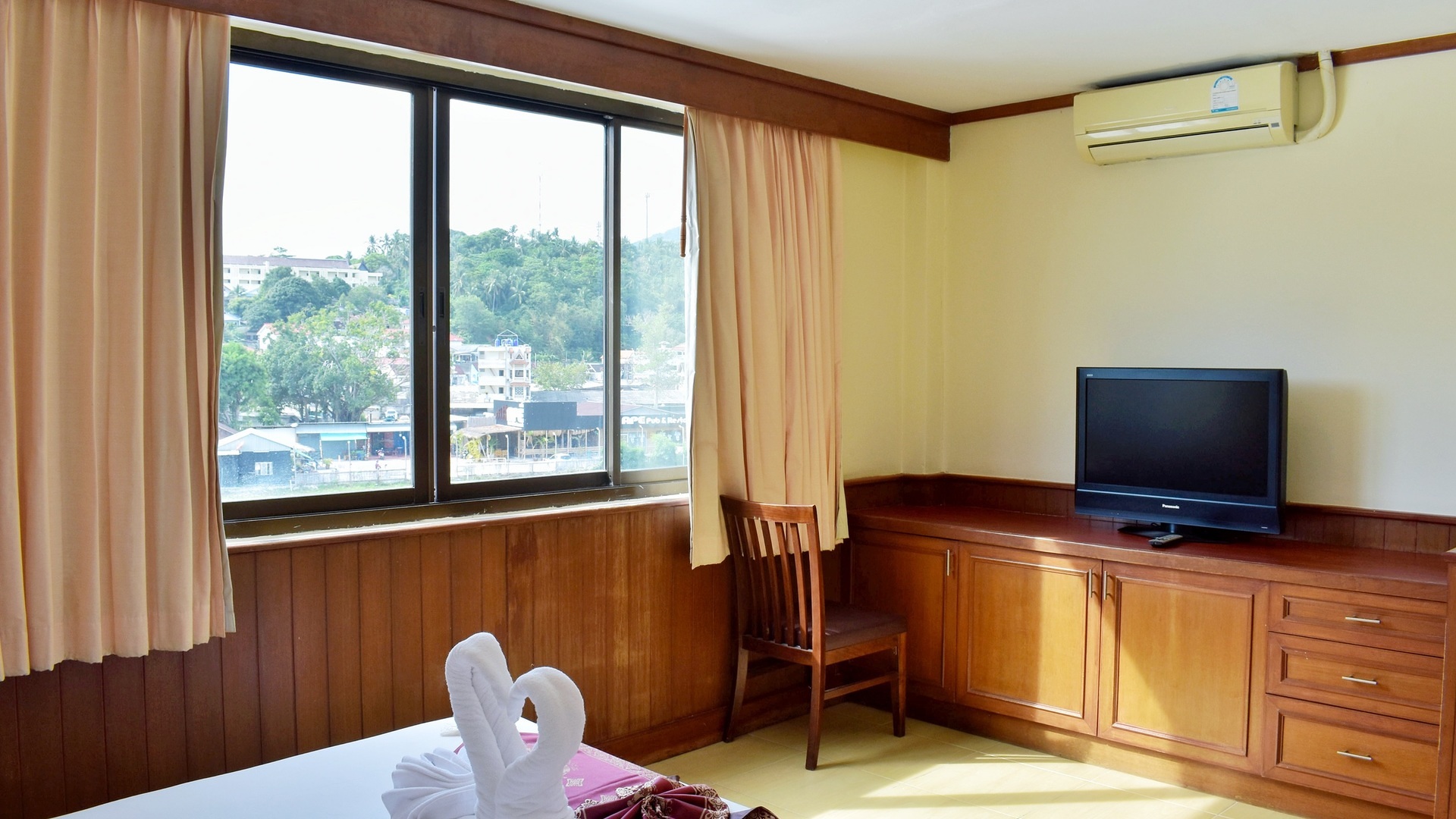 Outdoor Inn & Restaurant Kata 3* 2