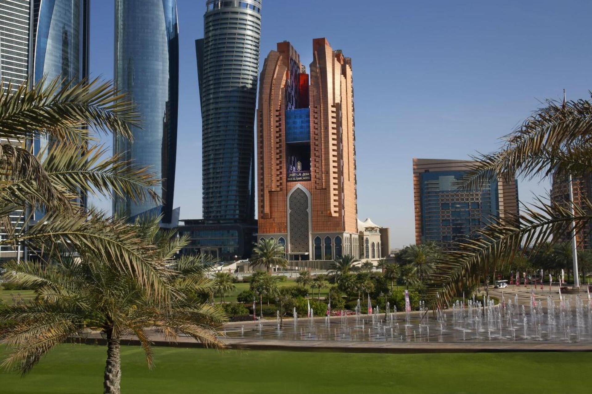 Bab Al Qasr 0