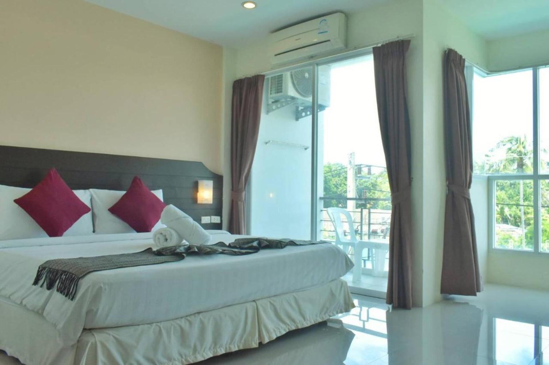 Outdoor Inn & Restaurant Kata 3* 31
