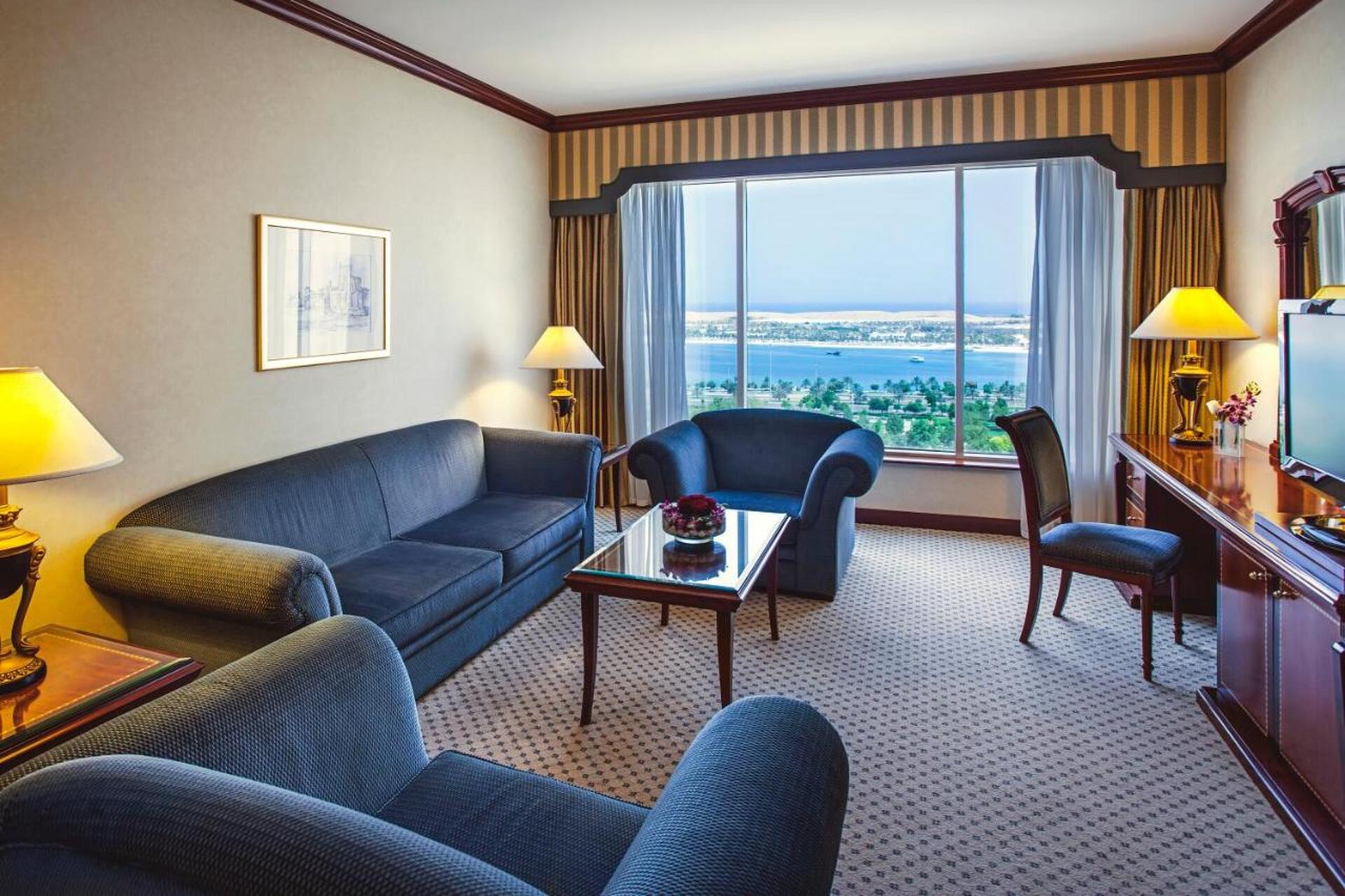 Corniche Hotel Abu Dhabi 42