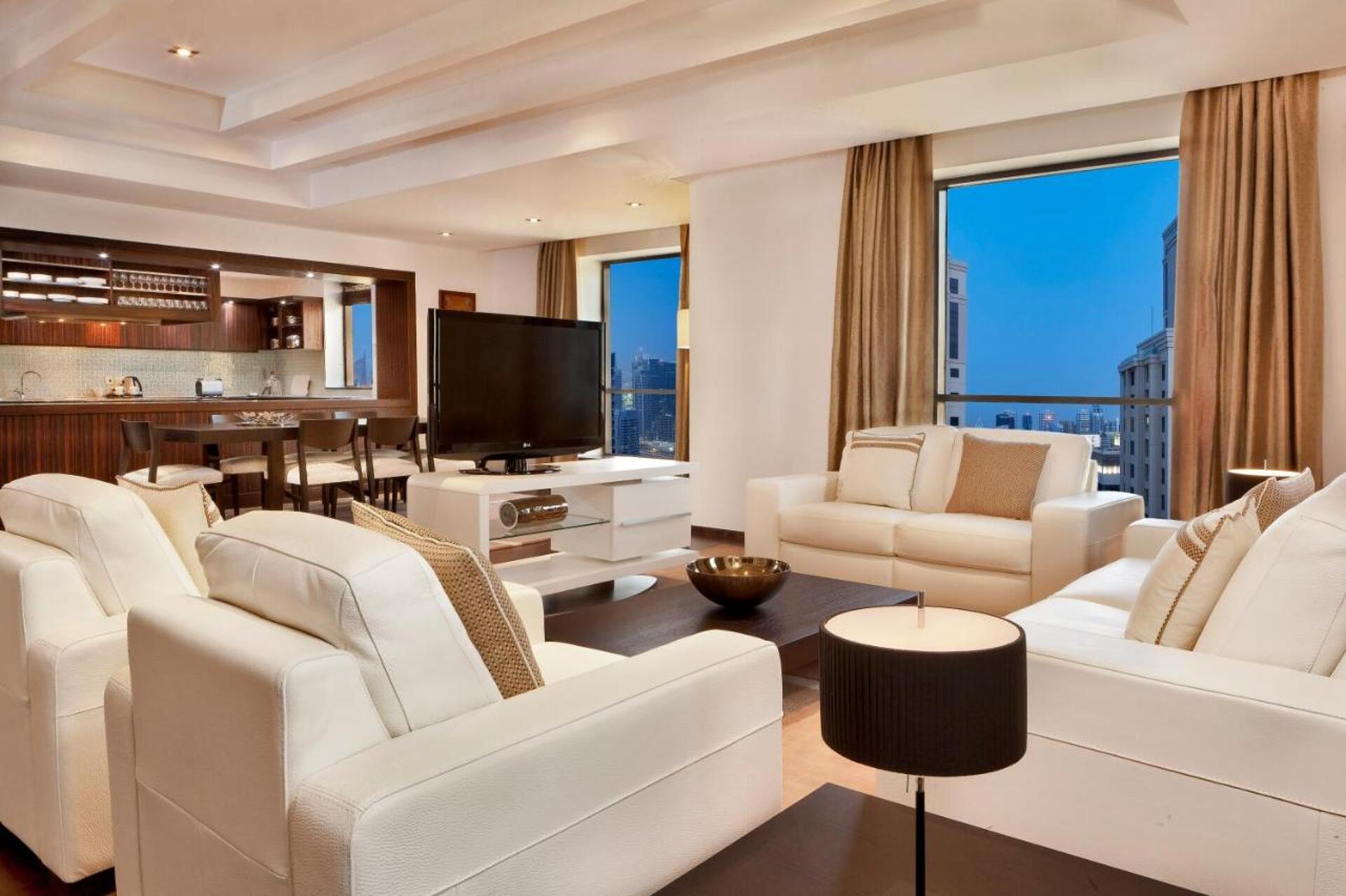 Hilton Dubai The Walk 5* 32
