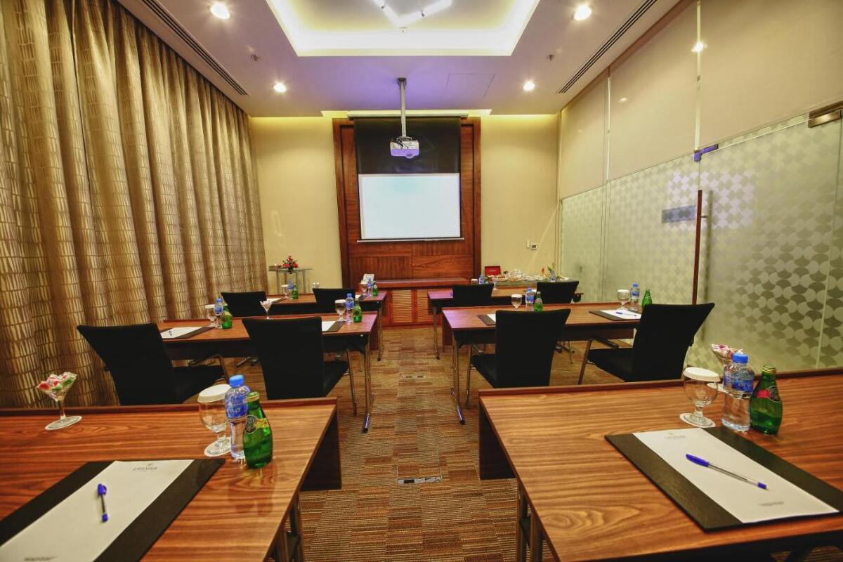 Lavender Hotel Deira 3* 2