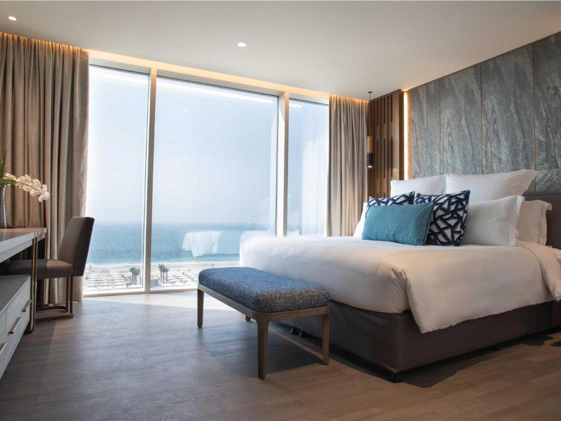Jumeirah Beach Hotel 4