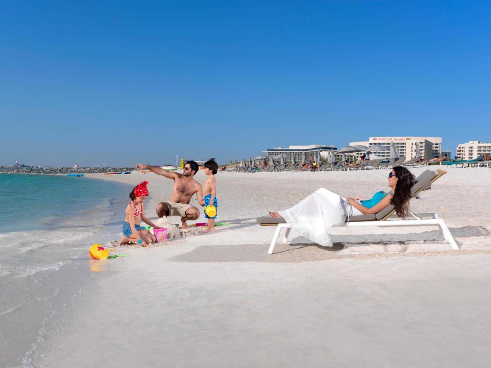 Crowne Plaza Abu Dhabi - Yas Island 4* 40