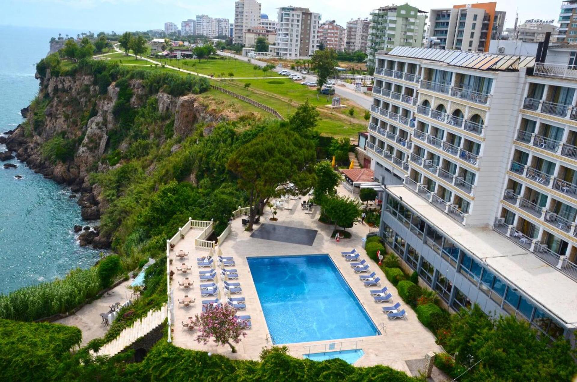 Lara Hotel 3* 0