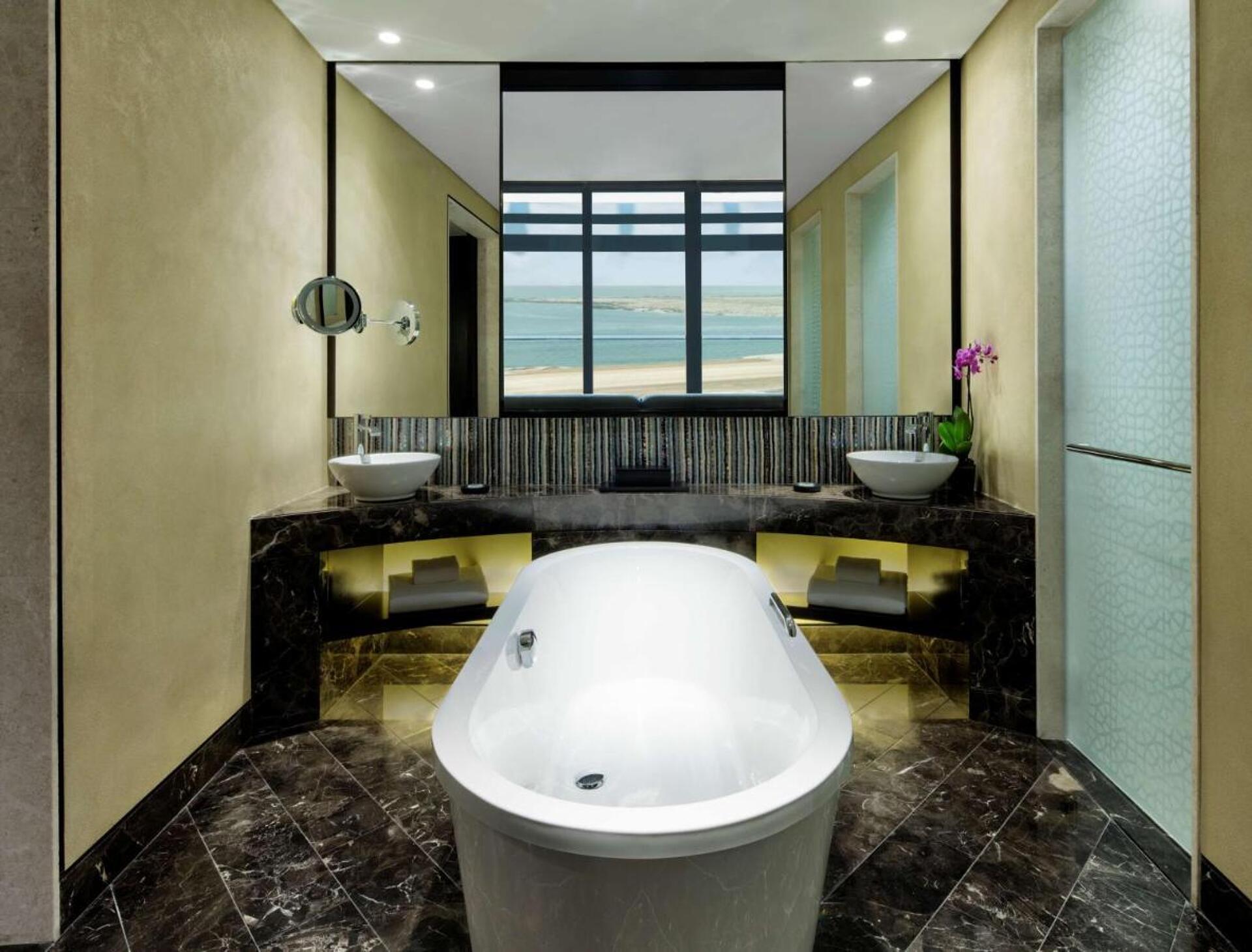 Grand Hyatt Abu Dhabi Hotel and Residences Emirates Pearl 5* 24