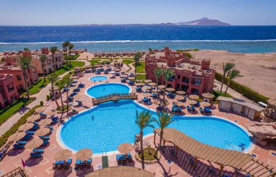 Charmillion Sea Life Resort 