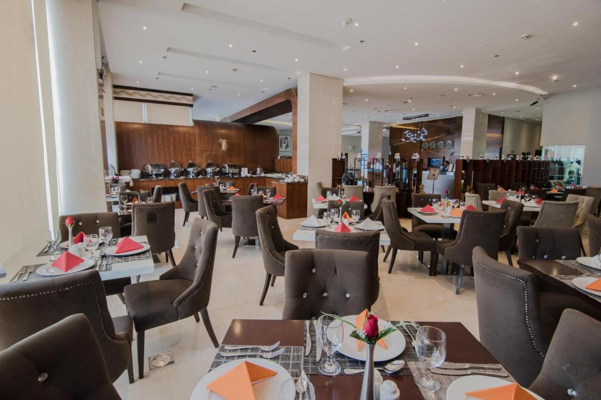 Signature Hotel Al Barsha 4* 5