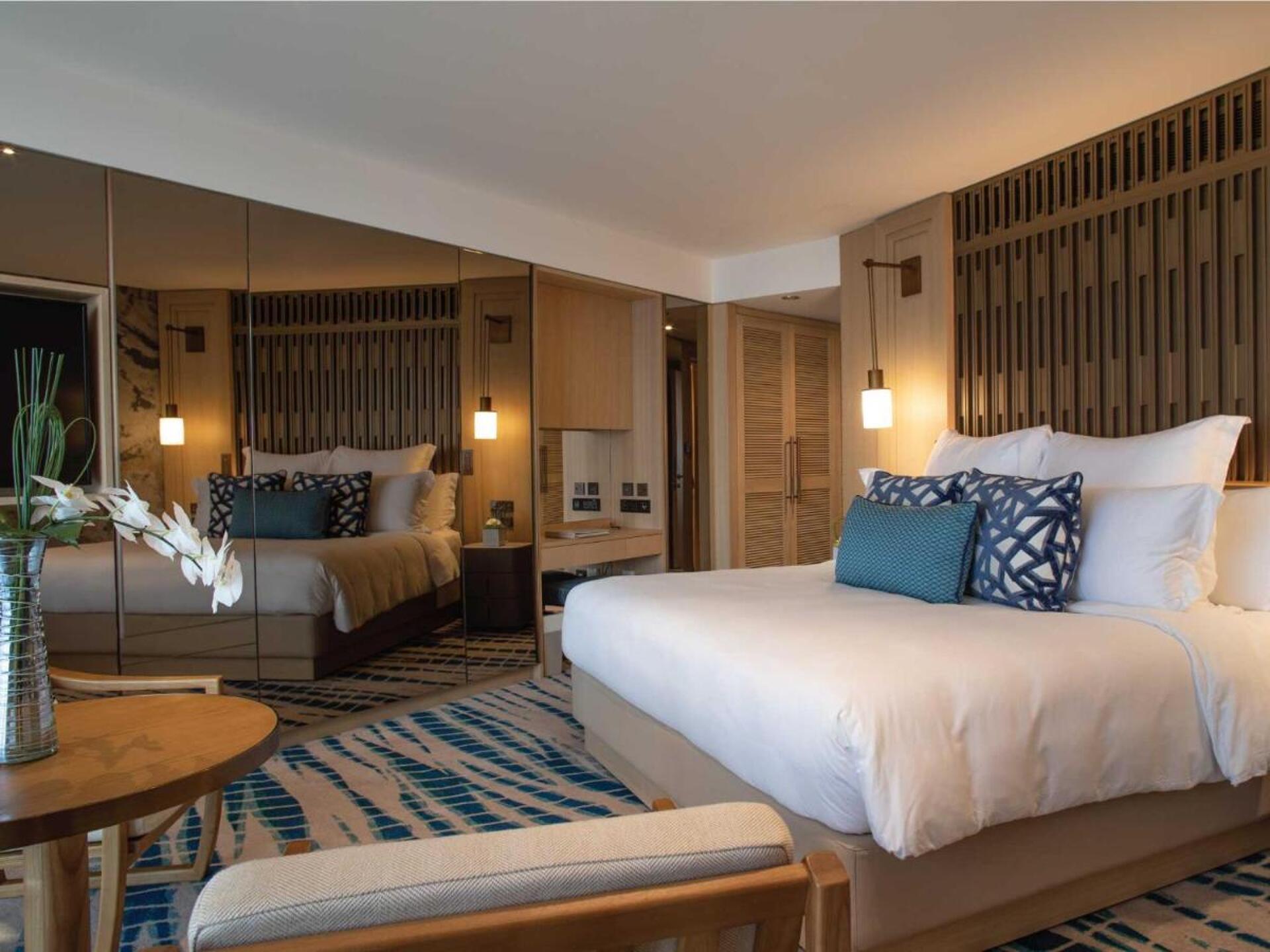 Jumeirah Beach Hotel 19
