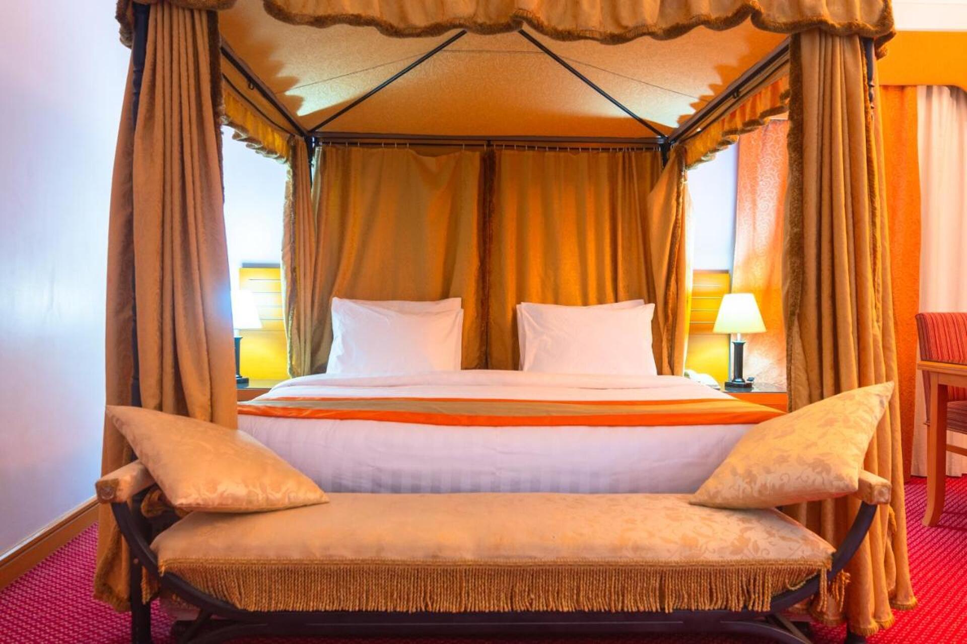 Golden Tulip Deira Hotel 4* 14