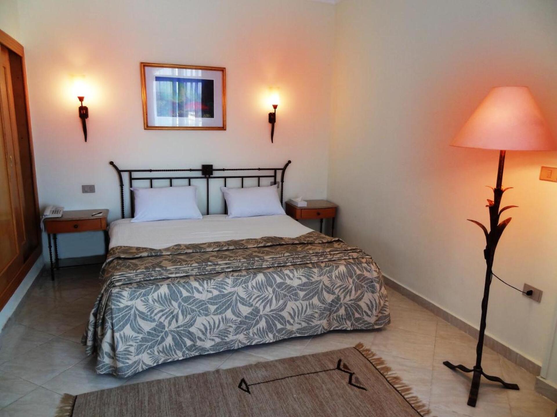 Bella Vista Resort  19