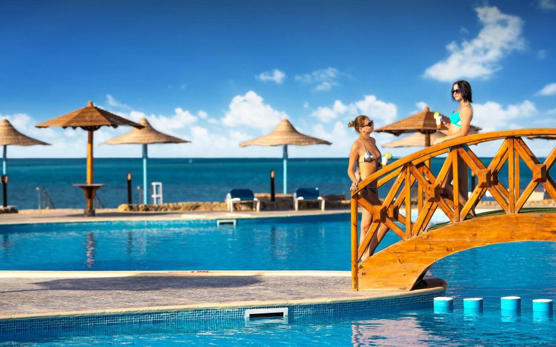 Hawaii Le Jardin Aqua Park Resort 7