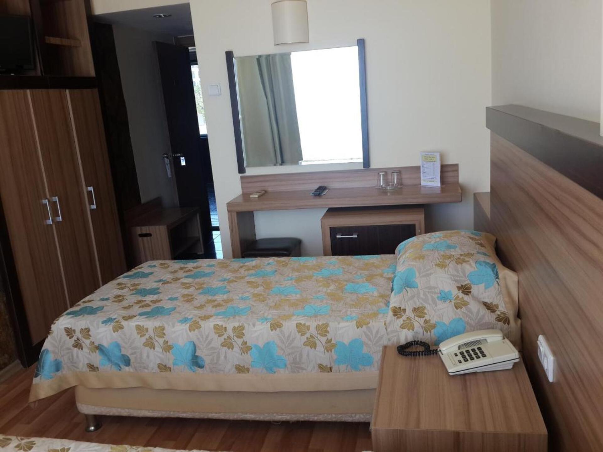 Lara Hotel 3* 34