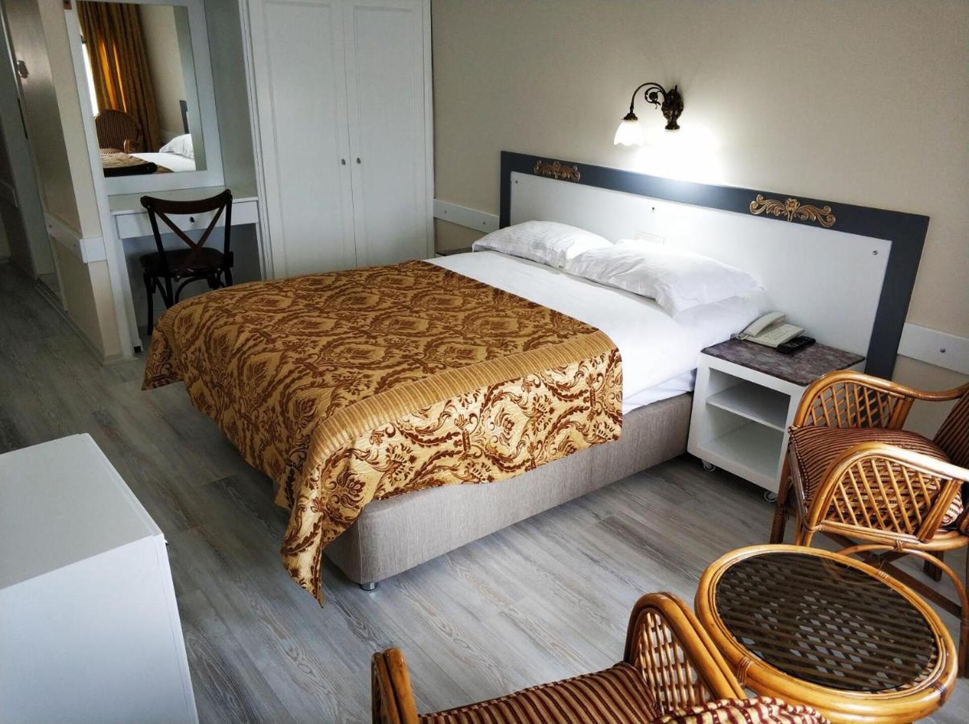 Hali Hotel 3* 33