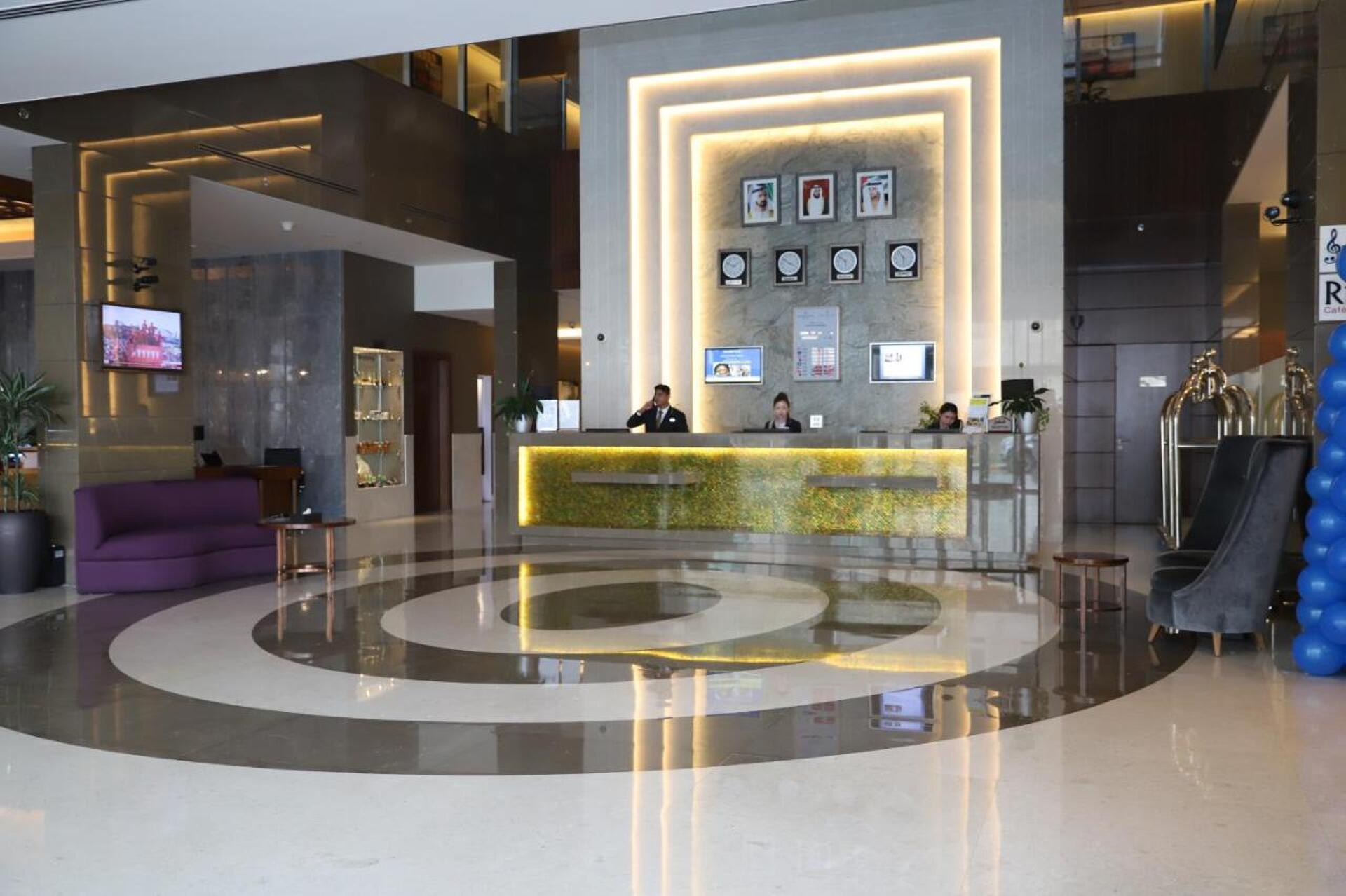Golden Tulip Media Hotel 4* 28