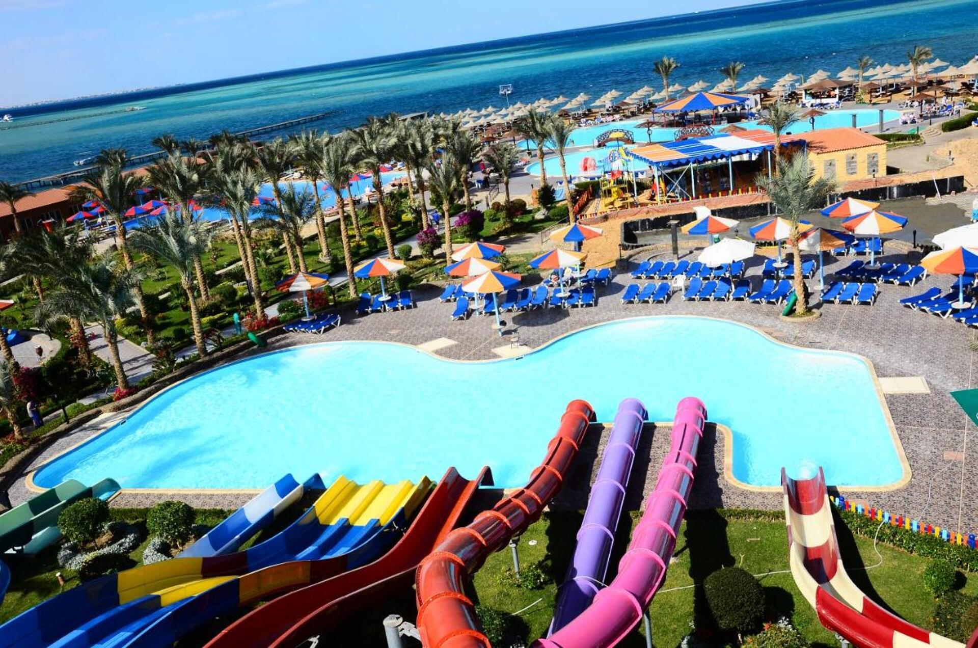 Hawaii Riviera Aqua Park Resort 4* 5