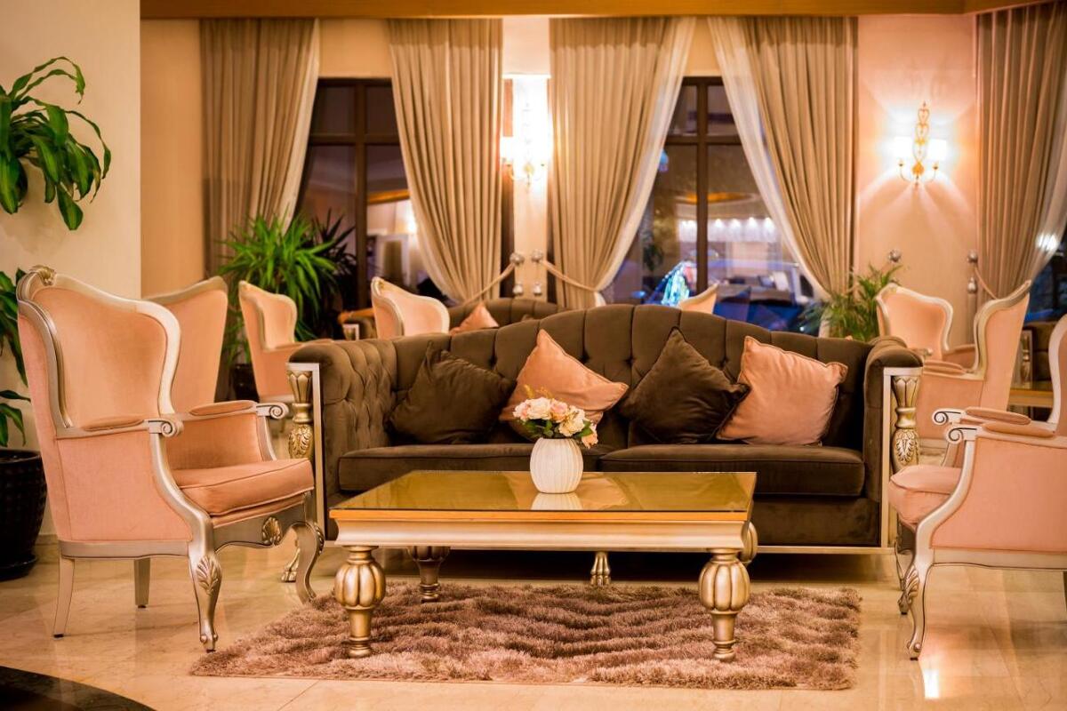 Vuni Palace 5* 1