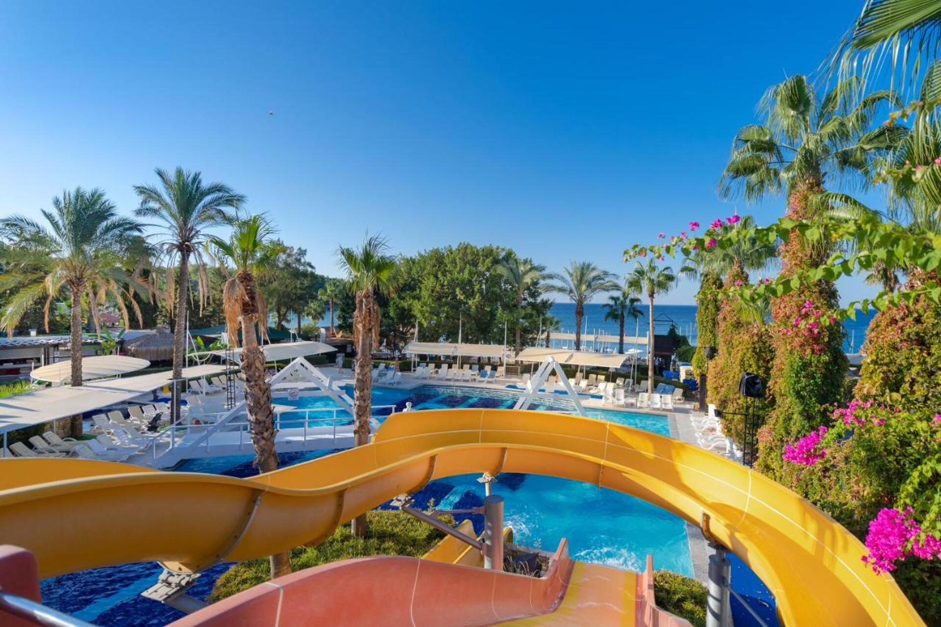 Sealife Buket Resort & Beach Hotel 15