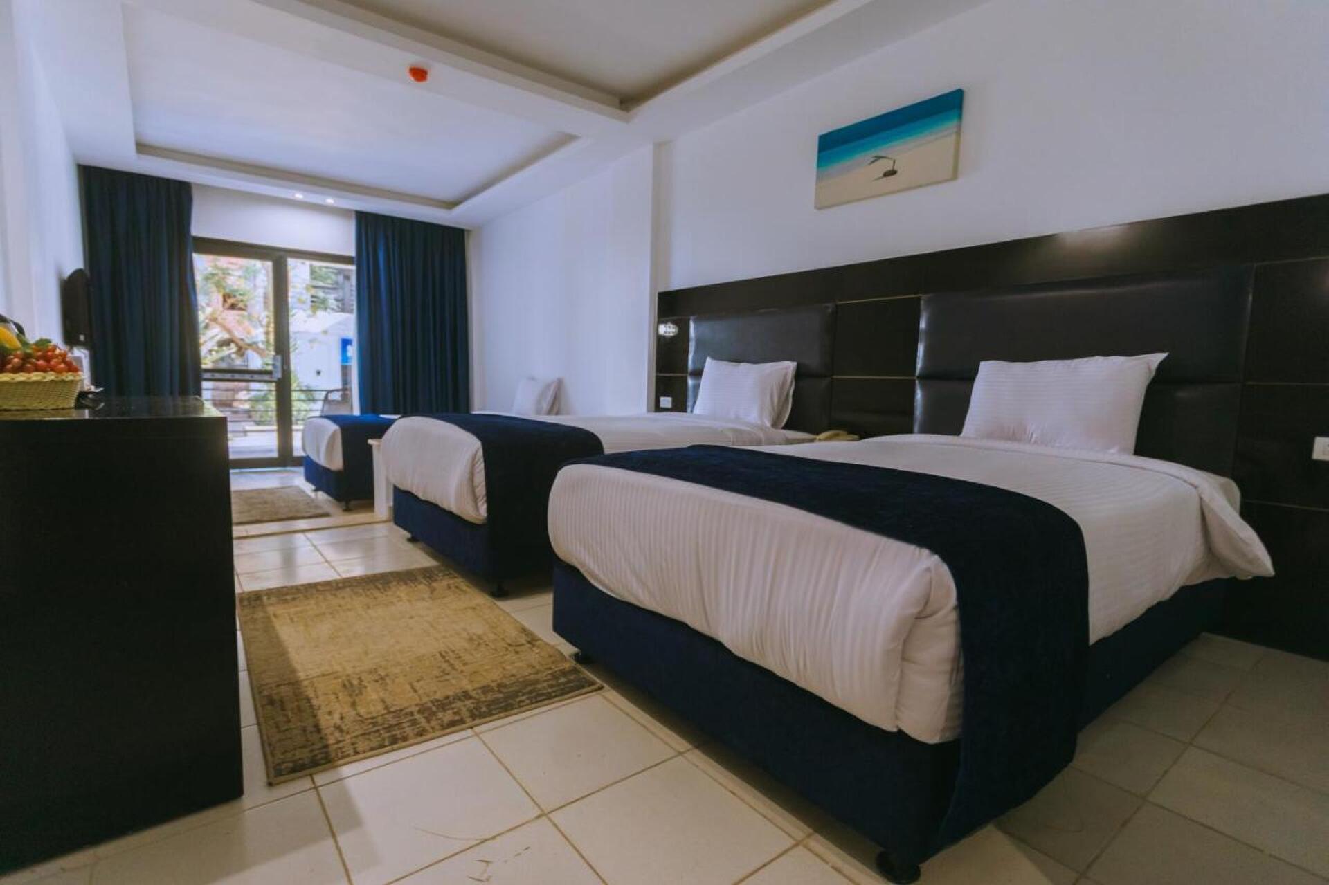 La Rosa Waves Beach & Aqua Park 4* 14