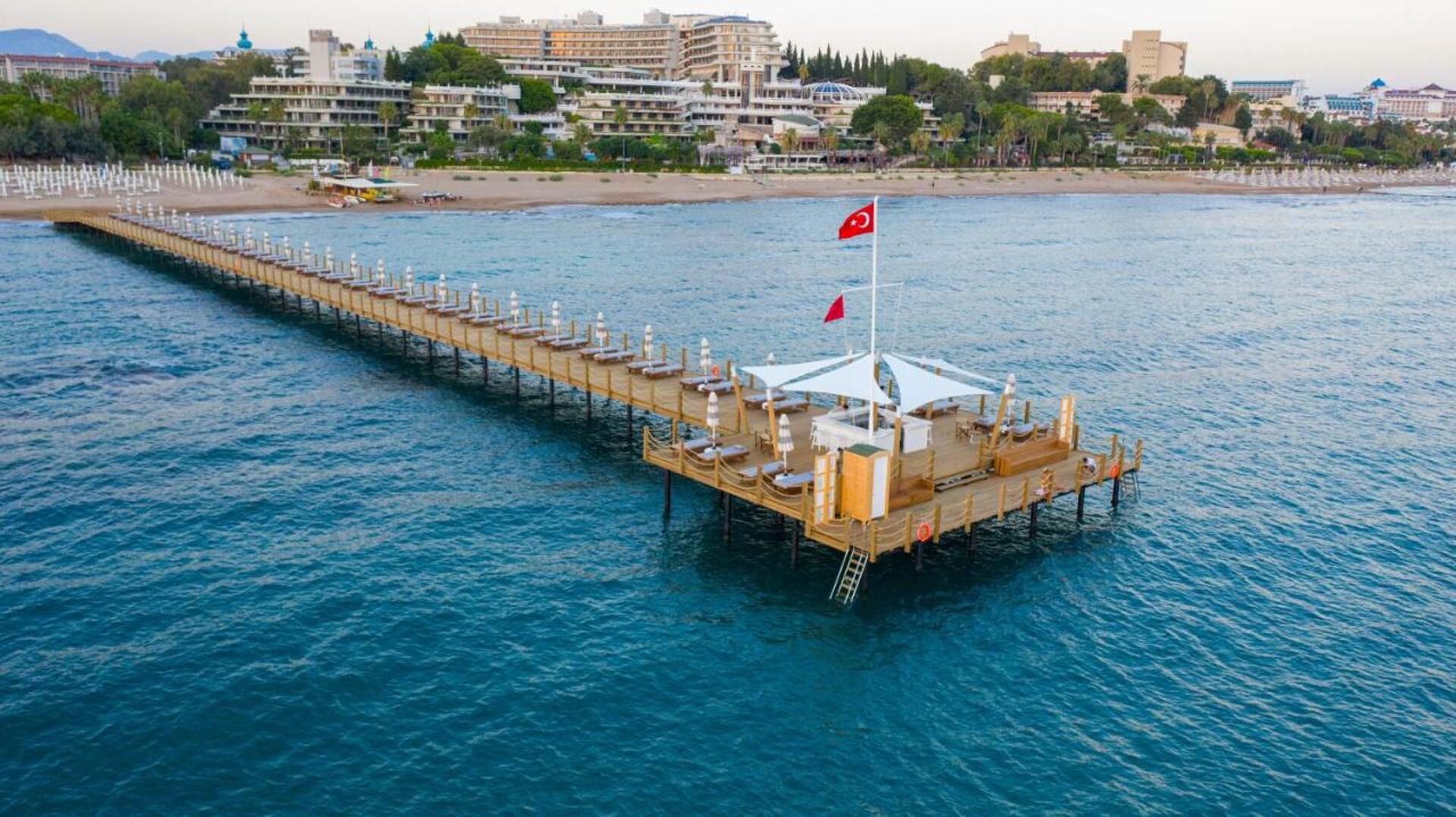 Arum Barut Collection 24