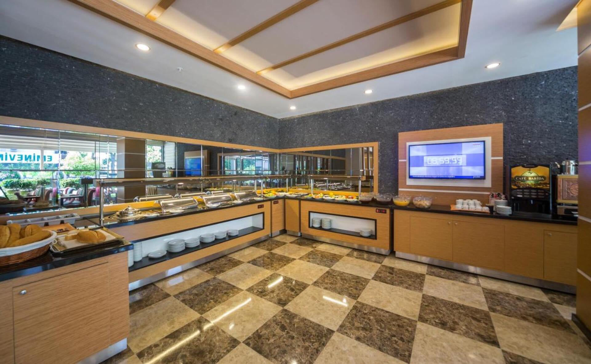 Lonicera City Kleopatra Hotel 14