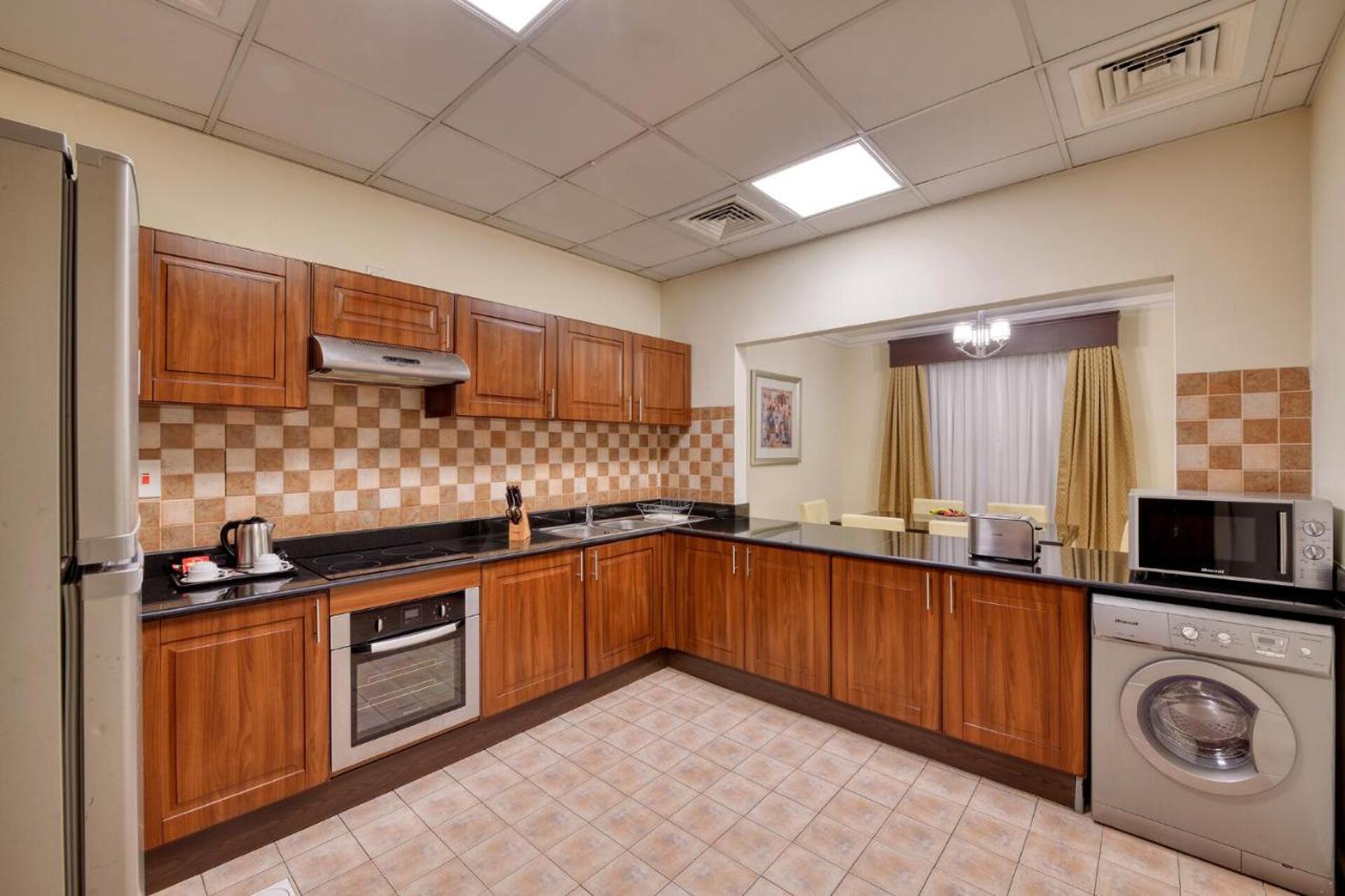 Pearl Marina Hotel Apartments 3* 41
