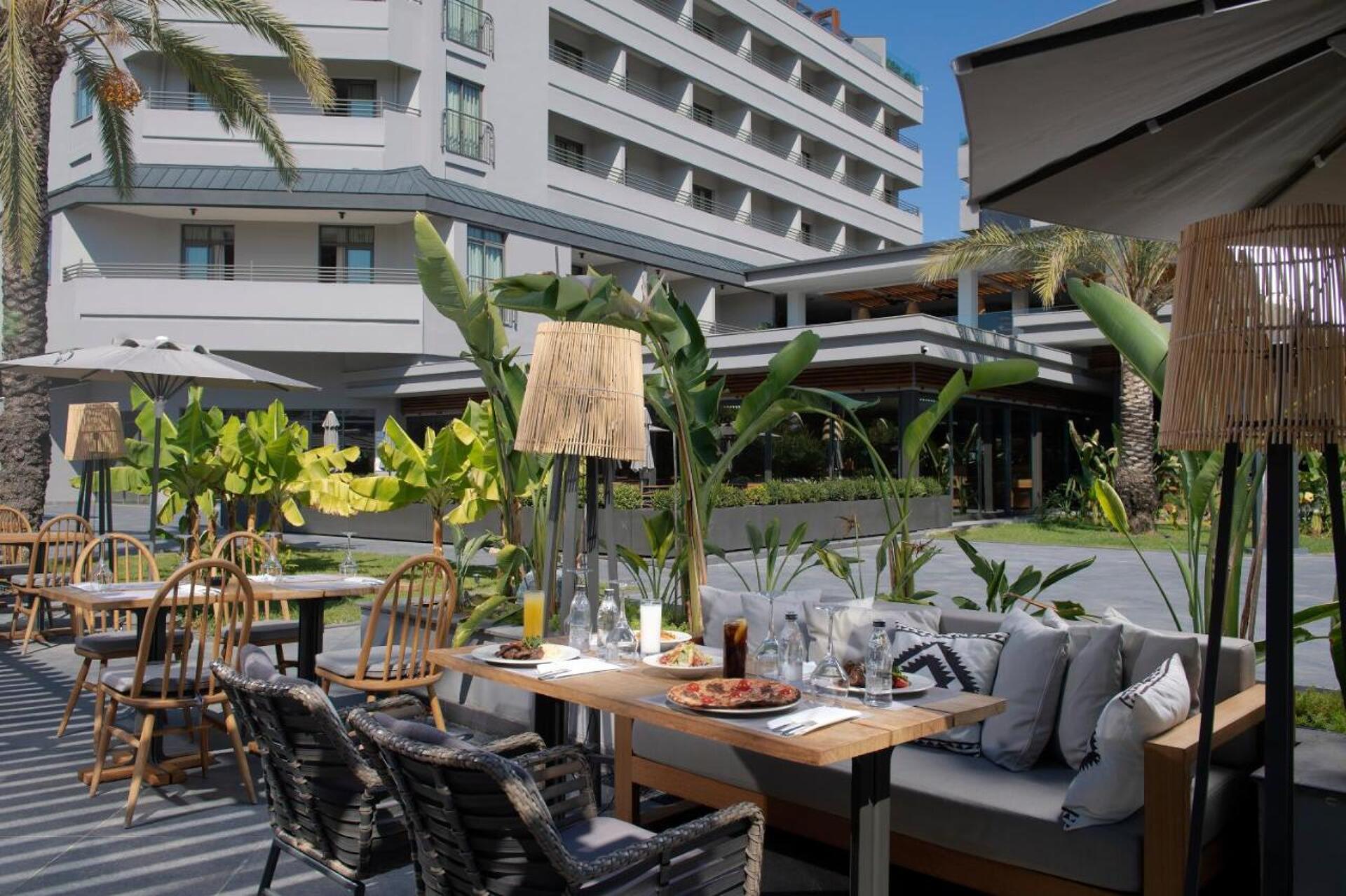 Miramare Beach Hotel 36