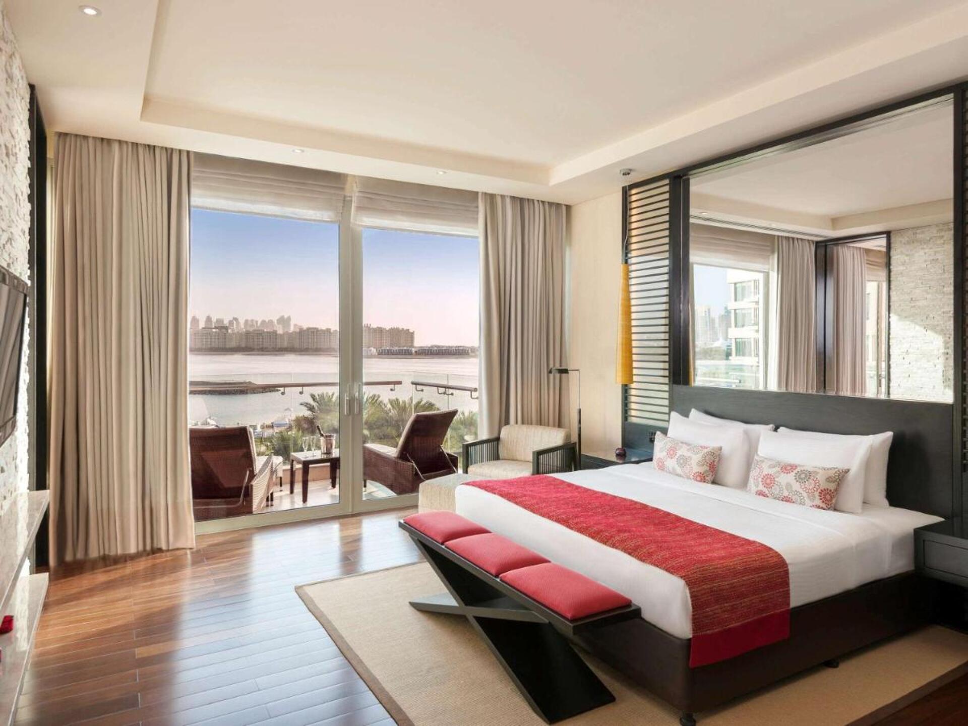 Rixos The Palm Dubai Hotel & Suites 15