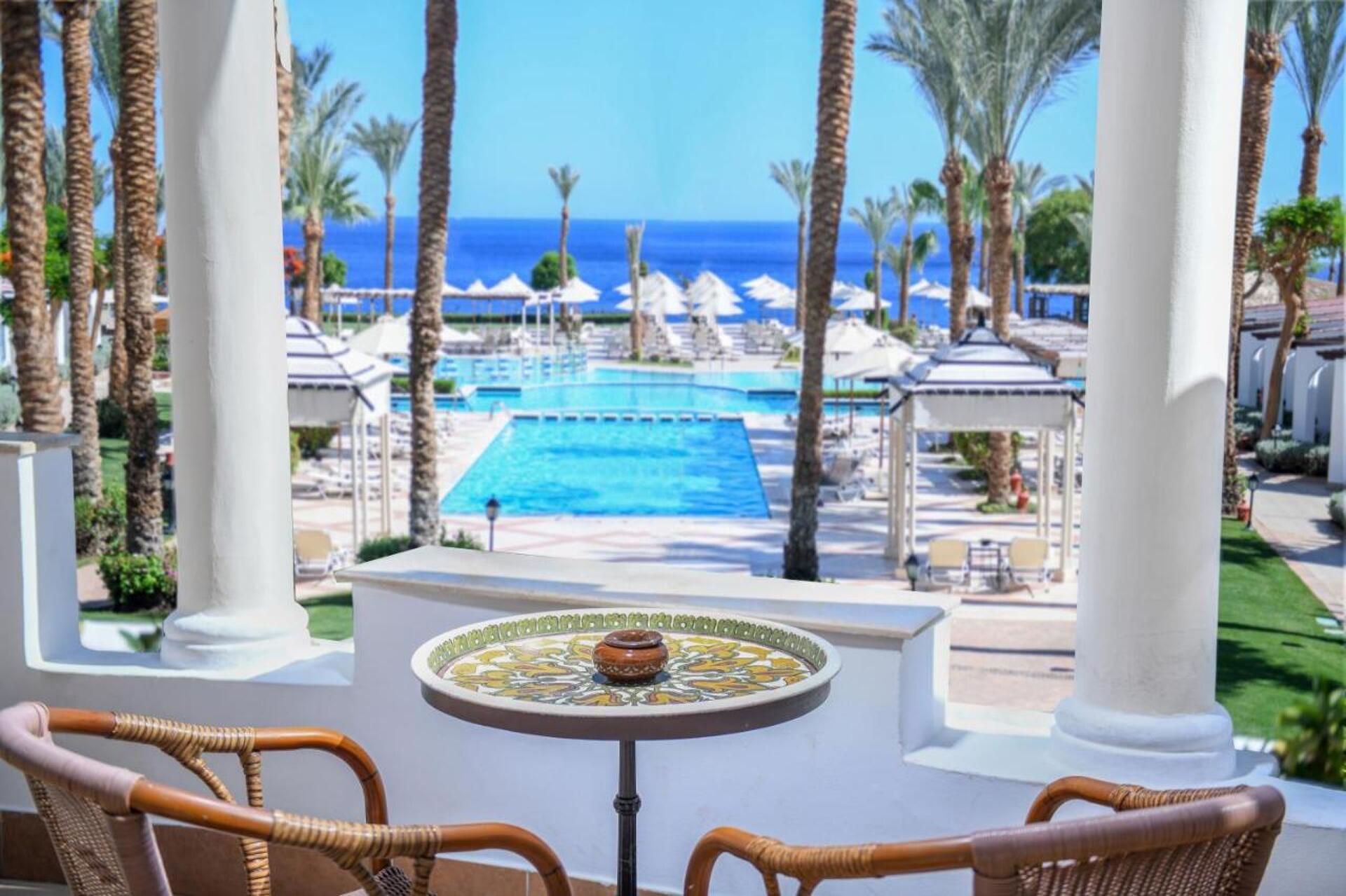 Jaz Fanara Resort & Residence  25