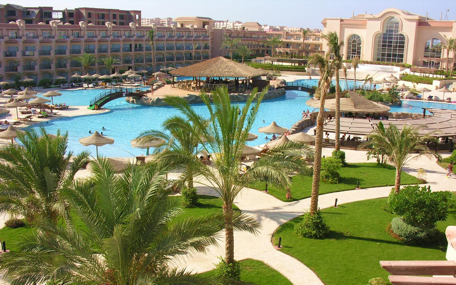 Pyramisa Beach Resort Sahl Hasheesh 0