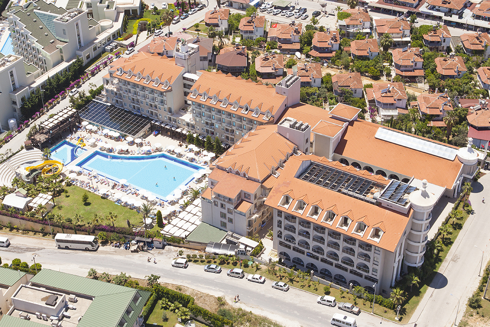 Diamond Beach Hotel & Spa 4