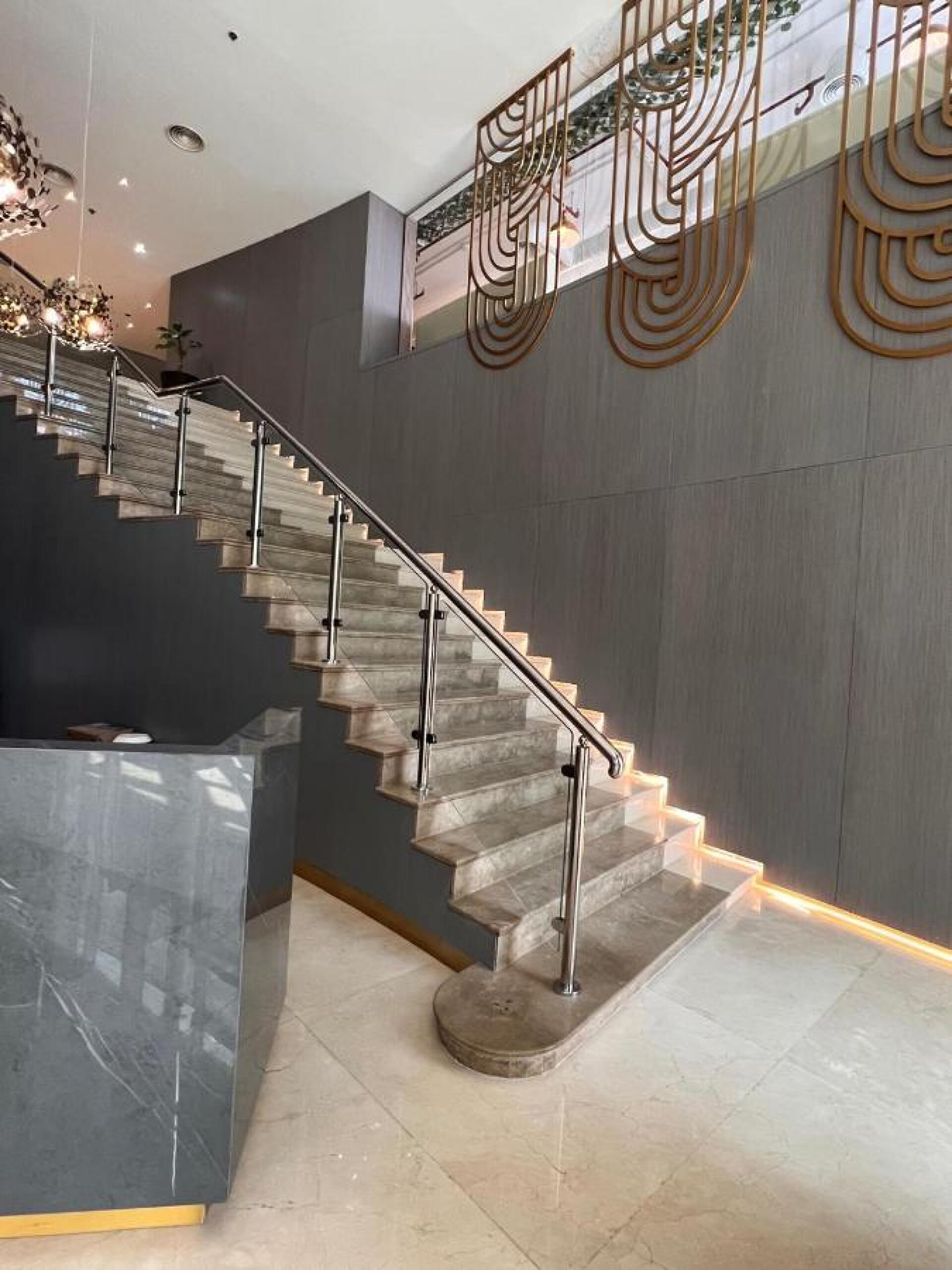 Swiss Belhotel Doha 4* 5