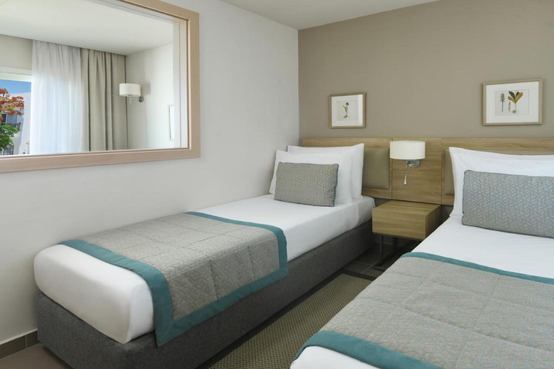 Jaz Fanara Resort & Residence  17
