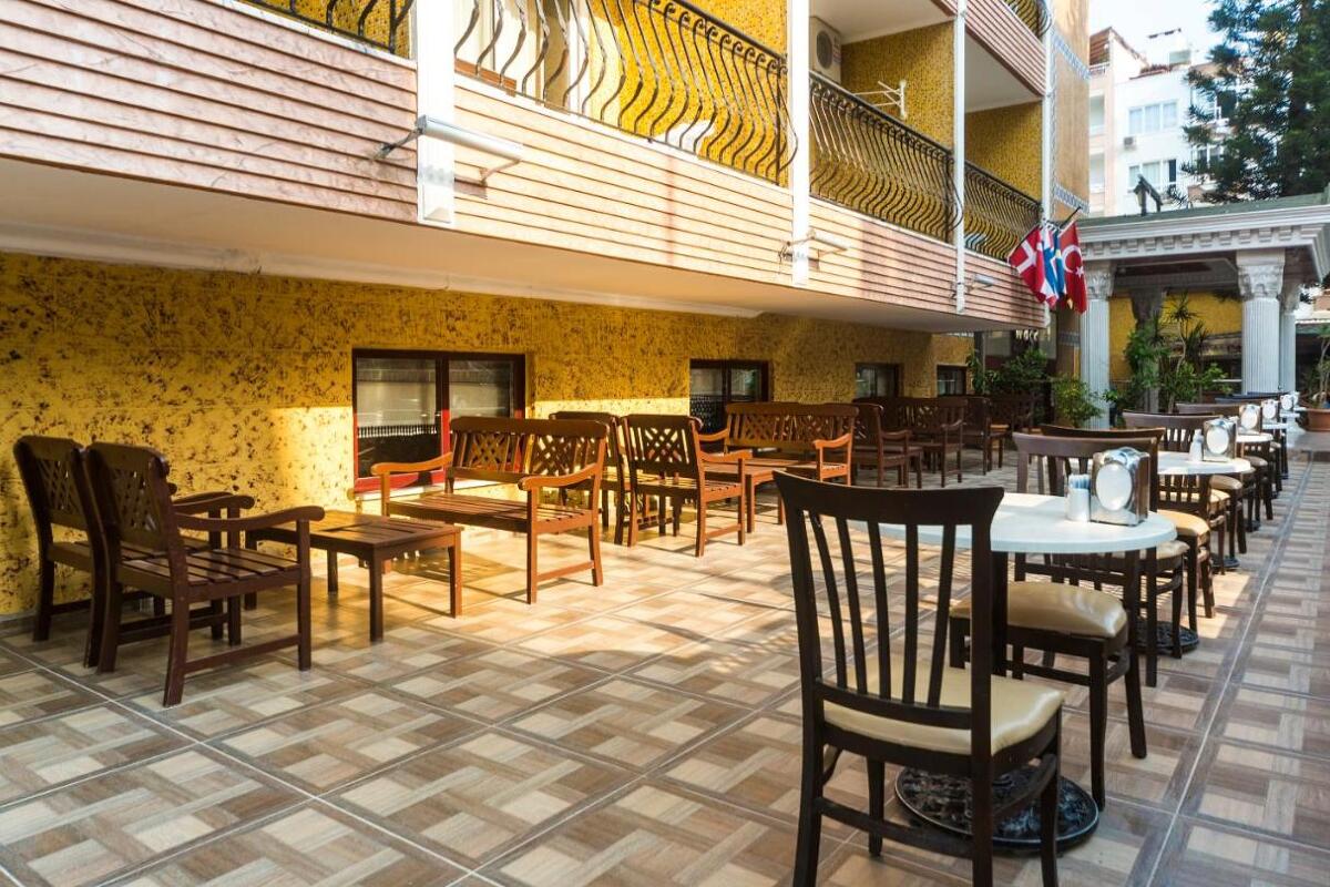 Wasa Hotel 3* 2